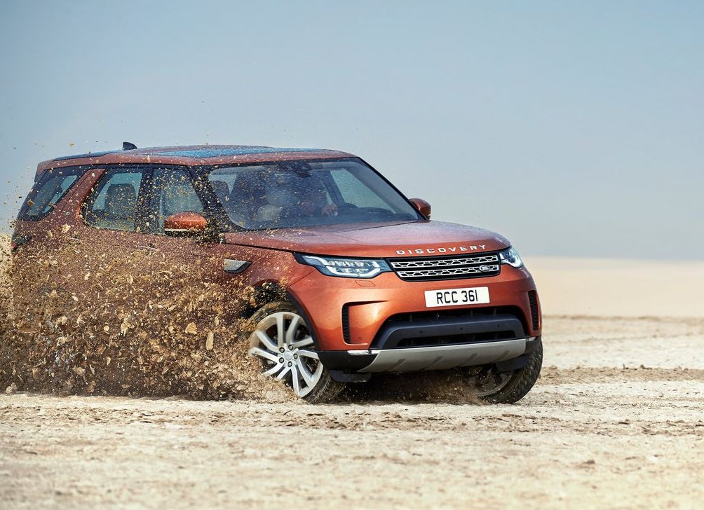 Auto tests izvērsts Land Rover Discovery What Car?